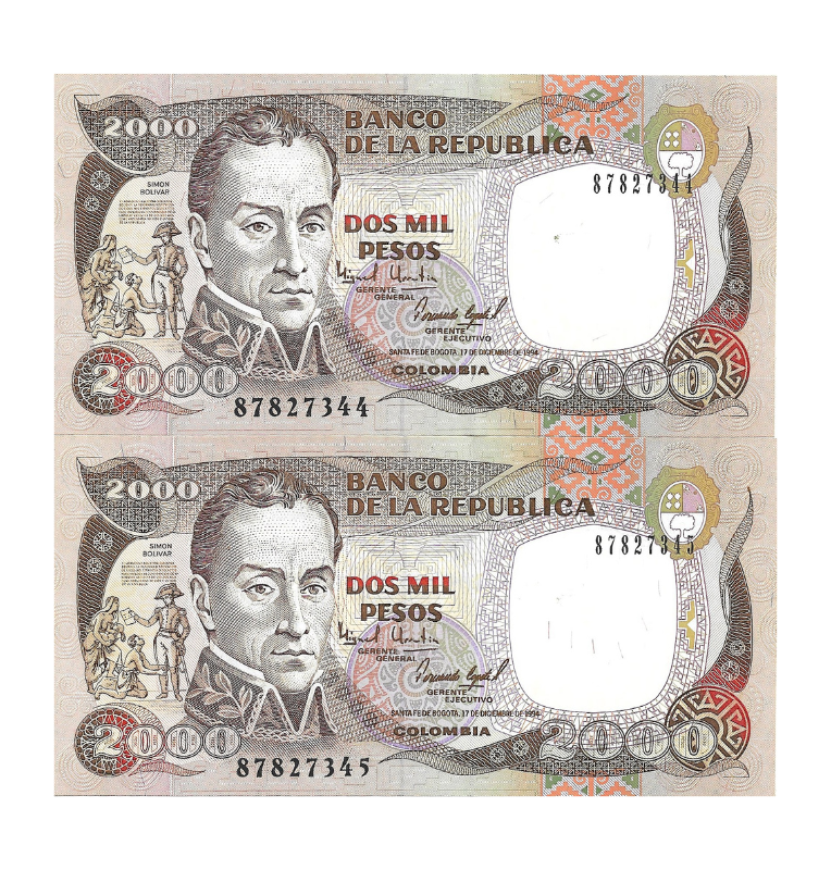 Colombia 2.000 Pesos Oro 1994. Tiene una mancha pequeña (Consecutivos)